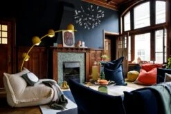 Fatboy Big Lebow Lattiavalaisin, Banana Yellow -Hay || Menu || Louis Poulsen Kauppa 02FATBOY Deventer 0137 lr