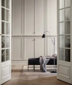 GUBI Bestlite BL3 Lattiavalaisin, S, Musta Messinki - Luuposliini -Hay || Menu || Louis Poulsen Kauppa 1004Gubi AK