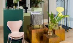 Fritz Hansen Louise Kynttilänjalka, Hopea -Hay || Menu || Louis Poulsen Kauppa 14088 Happy Holidays 2019 1