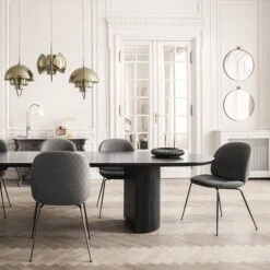 GUBI Multi-Lite Riippuvalaisin, Messinki - Musta 8 GUBI Multi-Lite Riippuvalaisin, Messinki - Musta -Hay || Menu || Louis Poulsen Kauppa 178Gubi iso fv