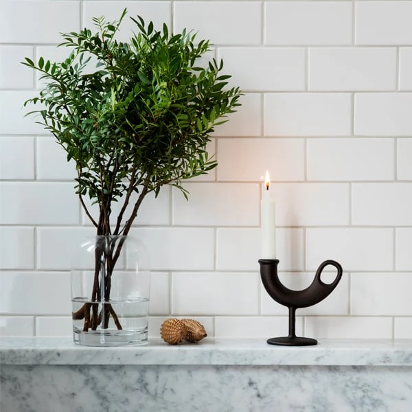 Nedre Foss Ildhane Kynttilänjalka, Musta 2 Nedre Foss Ildhane Kynttilänjalka, Musta - Image 2