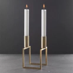 By Lassen Line Kynttilänjalka, Messinki -Hay || Menu || Louis Poulsen Kauppa 323 ByLassen iso