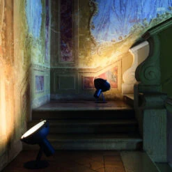 Nemo Lighting Projecteur 365 Lattiavalaisin, Yönsininen 6 Nemo Lighting Projecteur 365 Lattiavalaisin, Yönsininen -Hay || Menu || Louis Poulsen Kauppa 3 Nemo iso