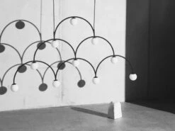 Pholc Bounce 169 Riippuvalaisin, Musta - Opaali -Hay || Menu || Louis Poulsen Kauppa 515105 bounce 169 black interior 1