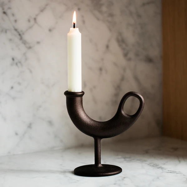 Nedre Foss Ildhane Kynttilänjalka, Musta 3 Nedre Foss Ildhane Kynttilänjalka, Musta - Image 3