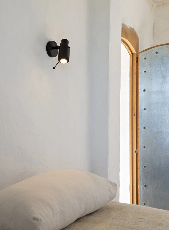 DCWéditions Biny Spot Seinävalaisin Säätövivulla+katkaisijalla, Musta 3 DCWéditions Biny Spot Seinävalaisin Säätövivulla+katkaisijalla, Musta - Image 3