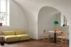 &Tradition Flowerpot VP7 Riippuvalaisin, Signal Green -Hay || Menu || Louis Poulsen Kauppa ATD Retail 2022 Develius EV1 EV7 Lato LN8 Flowerpot VP7 Drawn HM3 In Between SK18 Collect GlassampCarafe SC60 SC63