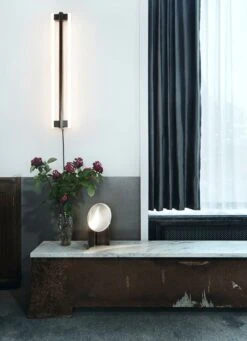 Frama Eiffel Double Seinävalaisin, 100 Cm, Musta -Hay || Menu || Louis Poulsen Kauppa Eiffel Wall 1000 Context 3