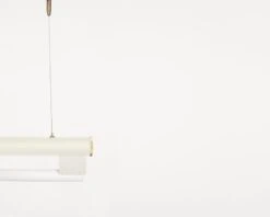 Frama Eiffel Single Riippuvalaisin, 100 Cm, Kermanvalkoinen -Hay || Menu || Louis Poulsen Kauppa Frama Eiffel Pendant 2 Cream