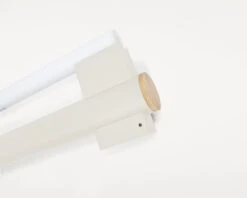 Frama Eiffel Single Seinävalaisin, 100 Cm, Kermanvalkoinen -Hay || Menu || Louis Poulsen Kauppa Frama Eiffel Single 500 and 1000 6 Cream 1