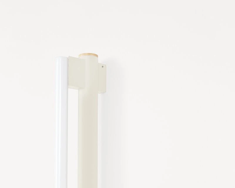 Frama Eiffel Single Seinävalaisin, 50 Cm, Kermanvalkoinen 2 Frama Eiffel Single Seinävalaisin, 50 Cm, Kermanvalkoinen - Image 2