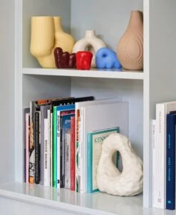 HAY W&S Complot Kynttilänjalka, Luonnonvalkoinen 9 HAY W&S Complot Kynttilänjalka, Luonnonvalkoinen -Hay || Menu || Louis Poulsen Kauppa HP 19 TM