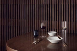 Iittala Lantern Kynttilälyhty 250 Mm, Kirkas -Hay || Menu || Louis Poulsen Kauppa Iittala 2019 Teema Citterio Essence Lantern