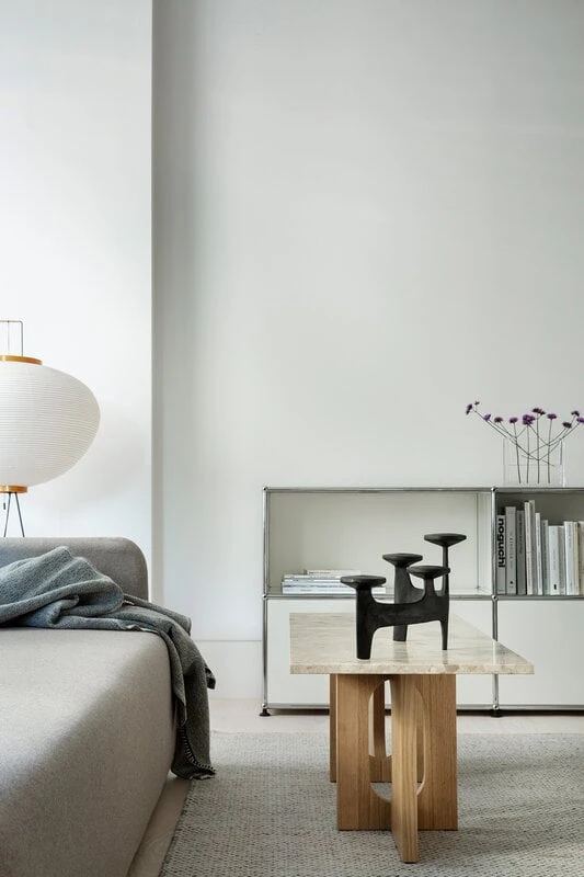 Nedre Foss Nunatak Kynttelikkö, Musta 6 Nedre Foss Nunatak Kynttelikkö, Musta - Image 6