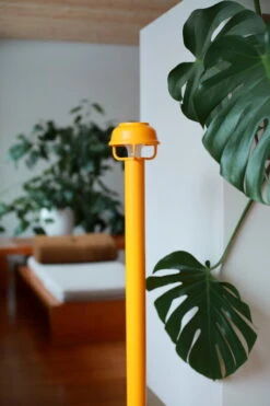 Artek Kori Lattiavalaisin, Oranssi -Hay || Menu || Louis Poulsen Kauppa Kori Floor2 off HKMononen