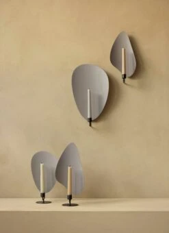 MENU Flambeau Seinäkynttilänjalka, 40 Cm, Pronssattu Messinki - Harma -Hay || Menu || Louis Poulsen Kauppa MENU Flambeau Candle Holder Wall Table 5