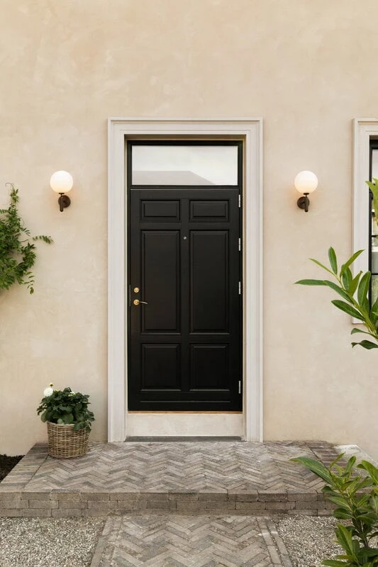 Nuura Miira Outdoor Seinävalaisin, Tumma Pronssi - Opaali 5 Nuura Miira Outdoor Seinävalaisin, Tumma Pronssi - Opaali - Image 5