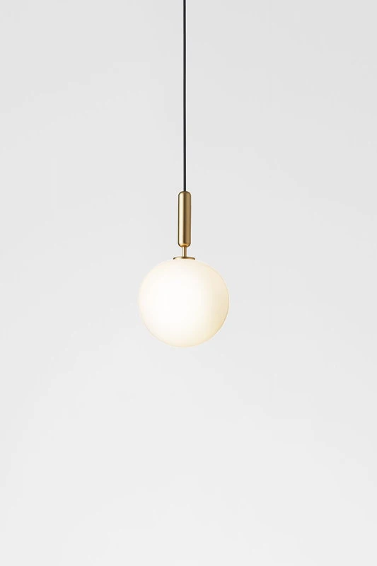 Nuura Miira 1 Riippuvalaisin, Iso, Messinki - Opaali 2 Nuura Miira 1 Riippuvalaisin, Iso, Messinki - Opaali - Image 2