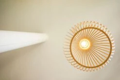 Secto Design Octo 4240 Riippuvalaisin, Valkoinen 10 Secto Design Octo 4240 Riippuvalaisin, Valkoinen -Hay || Menu || Louis Poulsen Kauppa Secto Design Octo 4240 Fuerstenfelder3