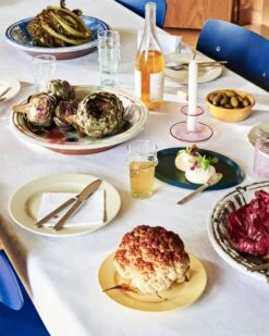 HAY Flare Kynttilänjalka, Vaaleanpunainen -Hay || Menu || Louis Poulsen Kauppa Swirl Bowl multisplash Flare pink Ellipse Tray S dark green Sunday Cutlery Moroccan Handblown Glass Rainbow