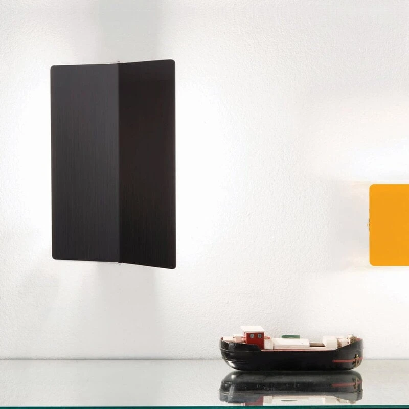 Nemo Lighting Applique à Volet Pivotant Plié Seinävalaisin, Musta 2 Nemo Lighting Applique à Volet Pivotant Plié Seinävalaisin, Musta - Image 2