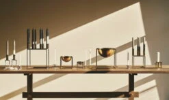 By Lassen Kubus 1 Kynttilänjalka, Kullattu 5 By Lassen Kubus 1 Kynttilänjalka, Kullattu -Hay || Menu || Louis Poulsen Kauppa byLassen 12989 copyrole